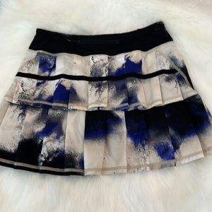 Lululemon Pace Setter 4Tall Milky Way only worn a few times